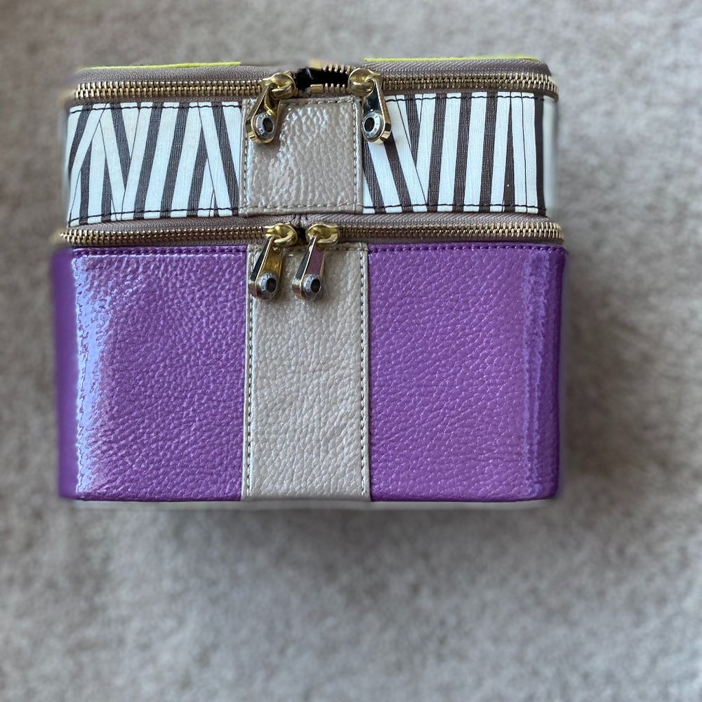 Henri Bendel Leather Travel Makeup/Jewelry Bag